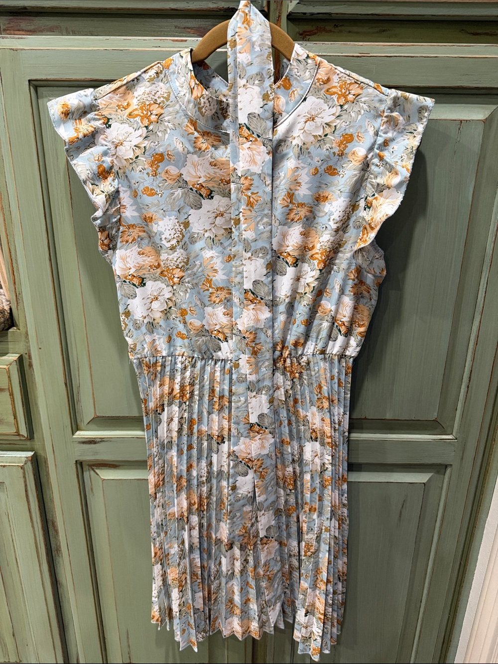 SHEIN Light Blue Floral Midi Dress with Cream and Tan Blooms